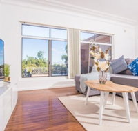 Comfy Denistone 3Bedroom Home 5Min Walk To Train - Tourism Gold Coast