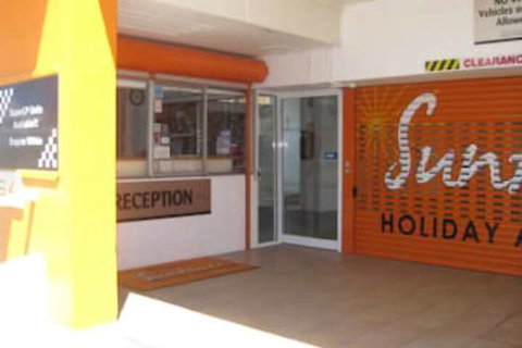 Suntower - Tourism Gold Coast 0