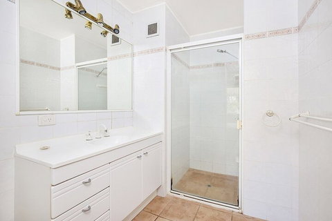 Amazing Waterfront Views Sunshine Coast H330 - Gold Coast 3