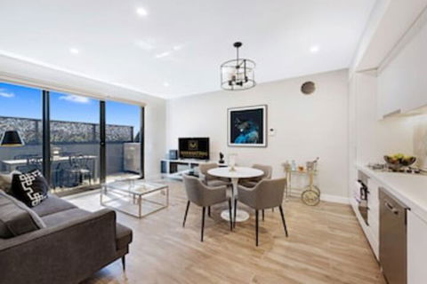 Manhattan Apartments - Glen Iris - Tourism Gold Coast 0