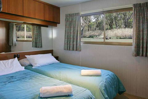 All Seasons Houseboats - Tourism Gold Coast 4