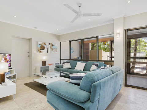 A Superb Location For Enjoying The Best Of Noosa Unit 2 / 69 Noosa Parade - Tourism Gold Coast 1