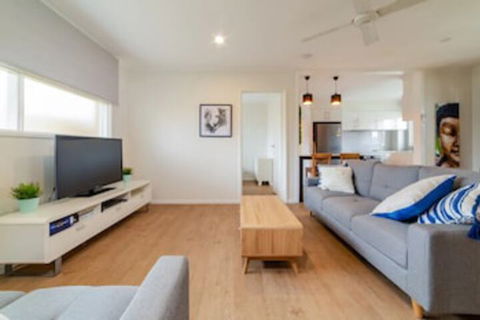 Peaceful 3 Bedroom Apartment In Ascot - Tourism Gold Coast 0