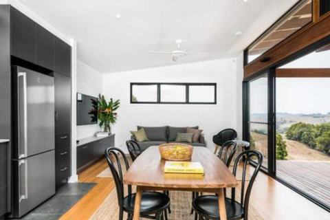 Your Luxury Escape Carinya Cottages 2 - Tourism Gold Coast 6