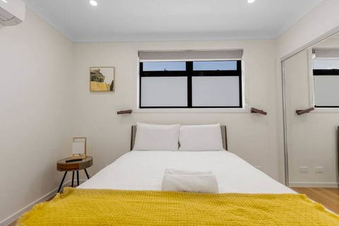 Impressive & Spacious New Townhouse@preston - Tourism Gold Coast 6