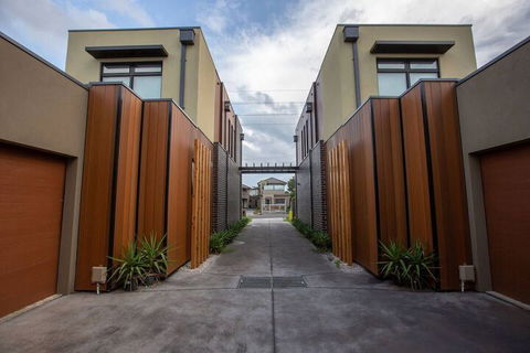 Impressive & Spacious New Townhouse@preston - Tourism Gold Coast 2