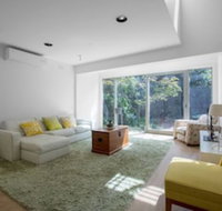 Comfy Holiday House With Poolrosanna - Tourism Gold Coast