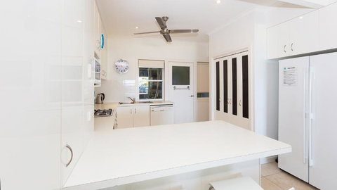 Villa 21 Tangalooma - Tourism Gold Coast 5