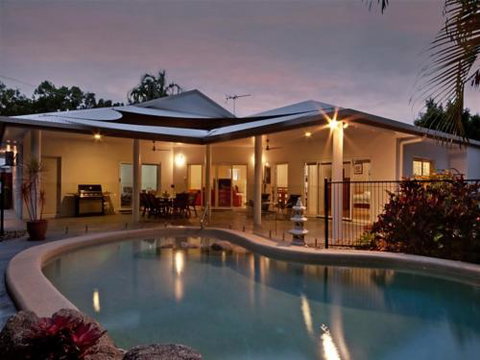CRISTAL At CLIFTON BEACH - Tourism Gold Coast 0