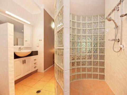 CRISTAL At CLIFTON BEACH - Tourism Gold Coast 6