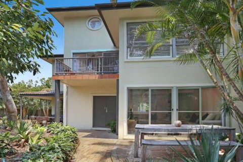 Byron Beachside 9 - Tourism Gold Coast 3