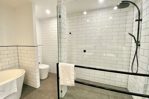 Ascot Apartments - Tourism Gold Coast 5