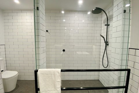 Ascot Apartments - Tourism Gold Coast 4