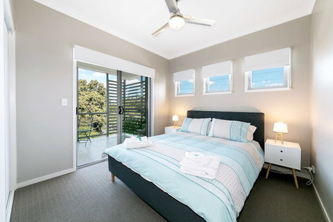 Redcliffe Holiday Accommodation - Tourism Gold Coast 4