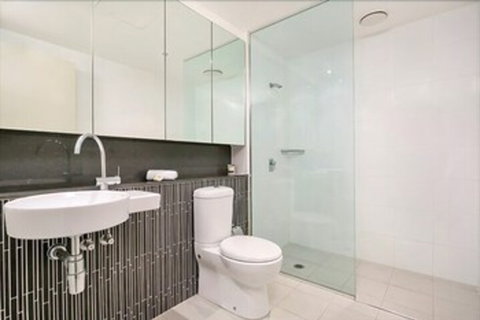 The Apartment Service ASCOT - Gold Coast 5