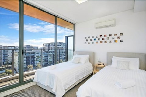 The Apartment Service ASCOT - Gold Coast 3