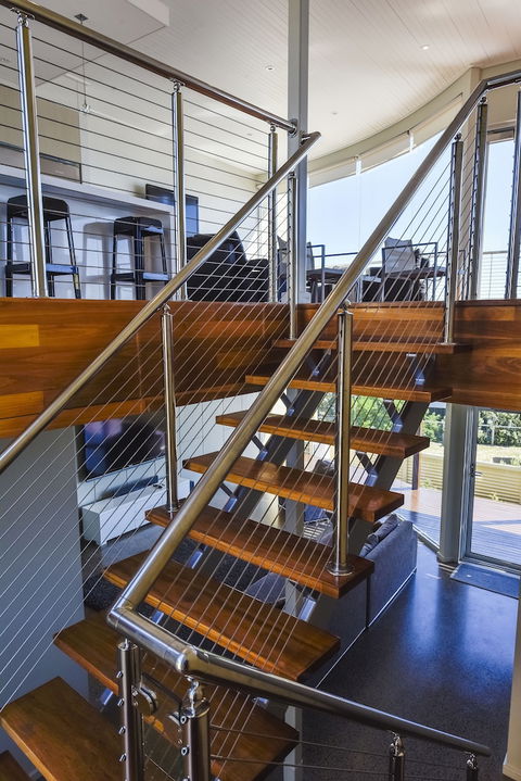 Aloha Waterfront Properties - Tourism Gold Coast 1