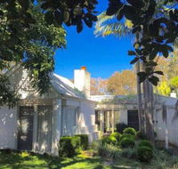 Wisteria Cottage on the Lagoon / Beach - Tourism Gold Coast