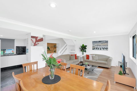 Fountain View Villa - Q Stay - Tourism Gold Coast 6