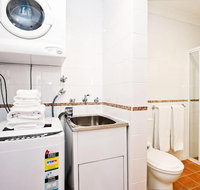 Ryals Serviced Apartments Camperdown - Tourism Gold Coast