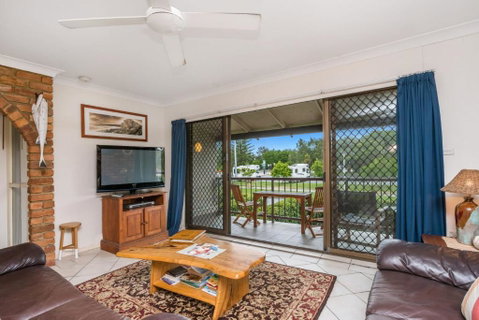 6 / 70 Lawson Street Atlantis - Tourism Gold Coast 4
