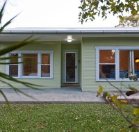 Charlie's Beach House - Tourism Gold Coast