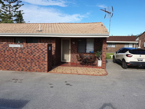 Ocean Beach Chalet 18 - Tourism Gold Coast 5