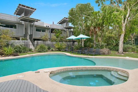 AquawatersatBelongil - Tourism Gold Coast 1