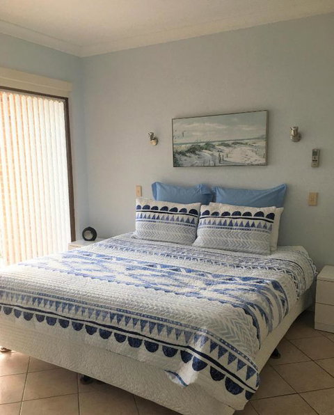 Paradise Beach Apartments - Tourism Gold Coast 2