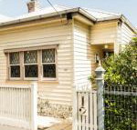 Simmers Serviced Apartments - Tourism Gold Coast