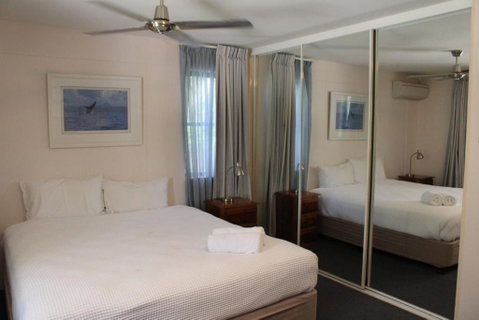 1 / 46 Lawson Street Byron Bay Nautilus - Tourism Gold Coast 2