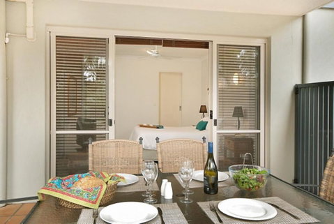 1 / 22 Paterson Street Byron Bay Solaris - Tourism Gold Coast 5