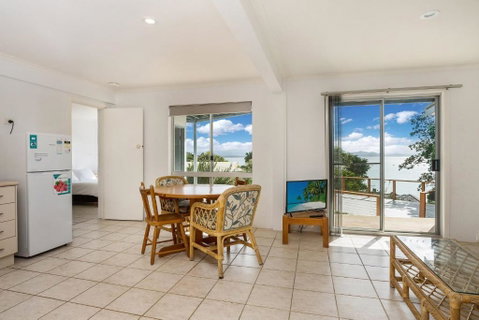 13 Brownell Drive Wategos Beach Beach House - Tourism Gold Coast 1
