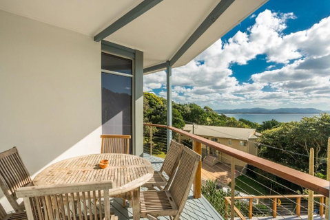 13 Brownell Drive Wategos Beach Beach House - Tourism Gold Coast 4