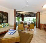 Hibiscus Hideaway