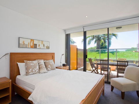 LORNE CHALET APARTMENT 10 Ask About Midweek Deals - Tourism Gold Coast 6