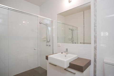 Exclusive Anglesea River Beach Apartment - Tourism Gold Coast 2