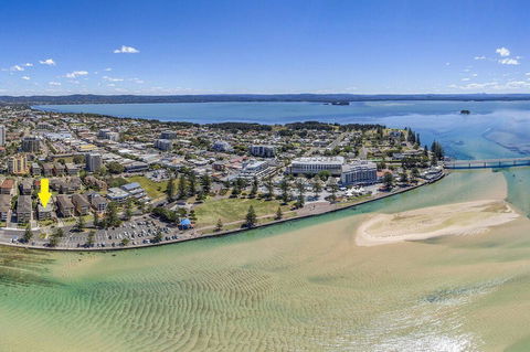 Sundowner Apartment 5 - Tourism Gold Coast 1
