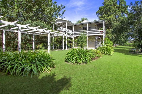 SUNNYDELL - Tourism Gold Coast 3