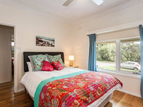 OCEAN SOUNDS Anglesea - Tourism Gold Coast 5