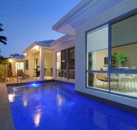 BEACH RETREAT at PALM COVE - Tourism Gold Coast