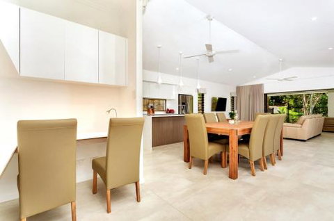 PARKVIEW At PALM COVE - Tourism Gold Coast 1
