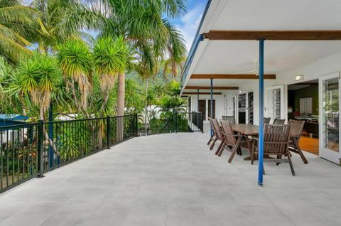 SANTORINIatPALM COVE - Tourism Gold Coast 1