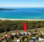 Sounds of Sunshine 1 Upstairs half of House - Gold Coast