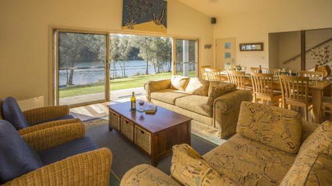 Atlantis On Lake Conjola Sandra St. 1 Lake Conjola - Tourism Gold Coast 3