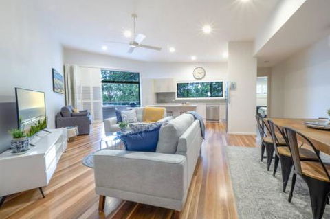 Ait Shona Happy Place. Apt 10 Haven On The Park - Tourism Gold Coast 0