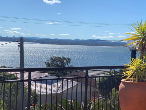 La CimaatNelson Bay - Tourism Gold Coast 3