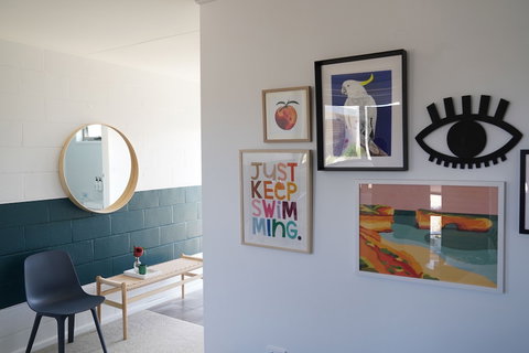 Peterborough House & Motel - Tourism Gold Coast 4