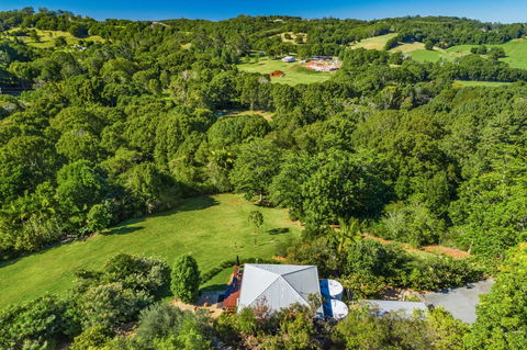 A PERFECT STAY - Twin Tallows - Tourism Gold Coast 0