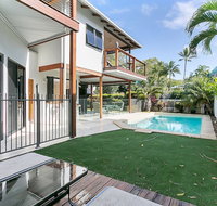 Beachcomber Holiday House - Tourism Gold Coast
